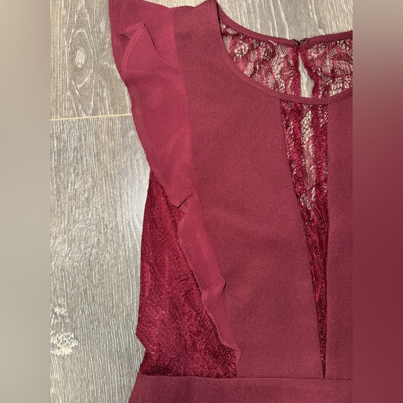 ❤️ BCBG Generation Burgundy Ruffle Skater Dress - Picture 6 of 9